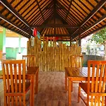 Nyoman Guesthouse And Grill
