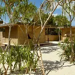 The Cabins Sandy Bay