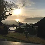 Sunrise Ocean Hut\'S Lembongan