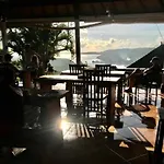 Sunrise Ocean Hut\'S Lembongan