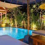 Ponder Cottages - The Villa Nusa Lembongan