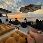 The Edge Lembongan