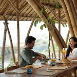 Arna Suites And Ocean Lounge