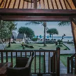 Dream Beach Huts