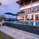 Villa Keluarga