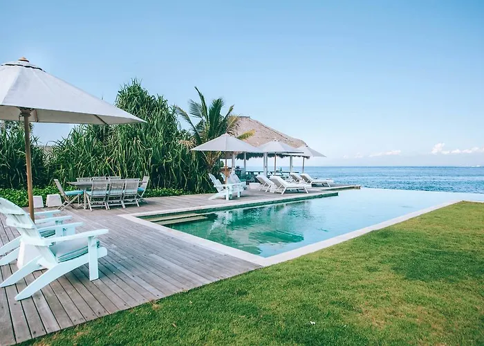 Villa Driftwood