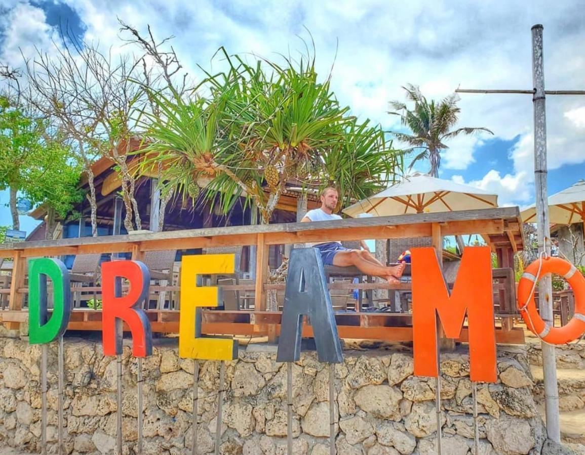 D'byas Dream Club And Taman liburan