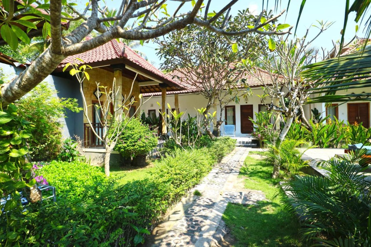 Guest house Nyoman And Grill 2*