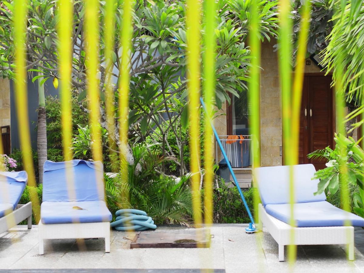 Nyoman And Grill 2* Nusa Lembongan (Bali)