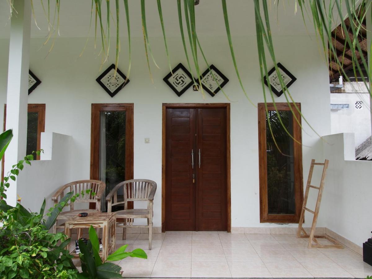 Guest house Nyoman And Grill Nusa Lembongan (Bali)