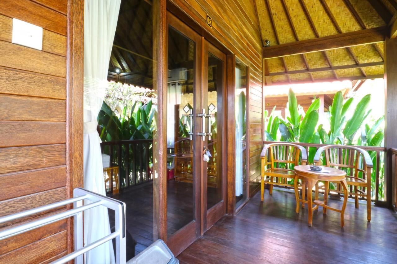 Nyoman And Grill Guest house 2*