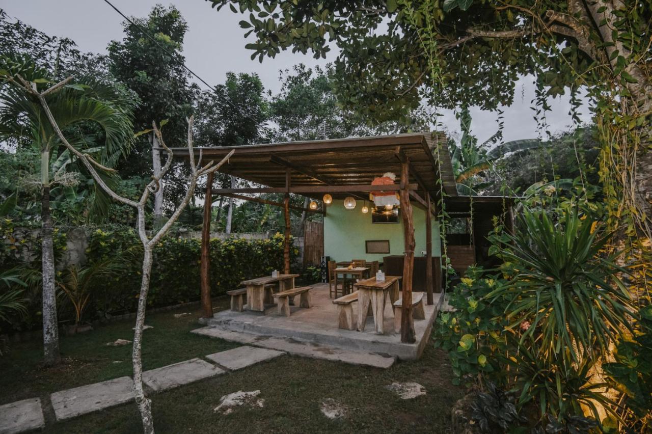 Nerima Hut Lembongan * Nusa Lembongan (Bali)