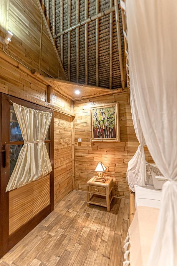 Bamboo Apartment *