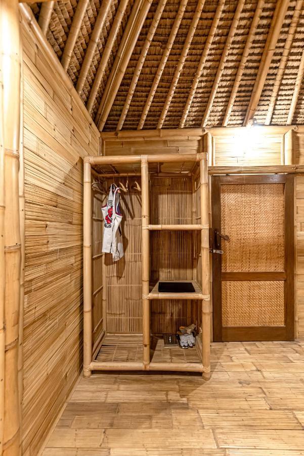 Bamboo Apartment *