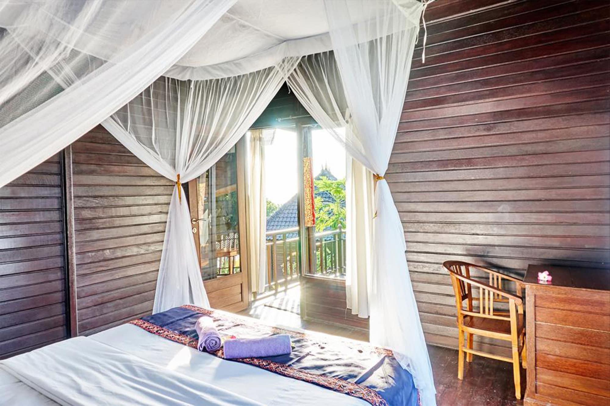 Sunrise Ocean Hut's