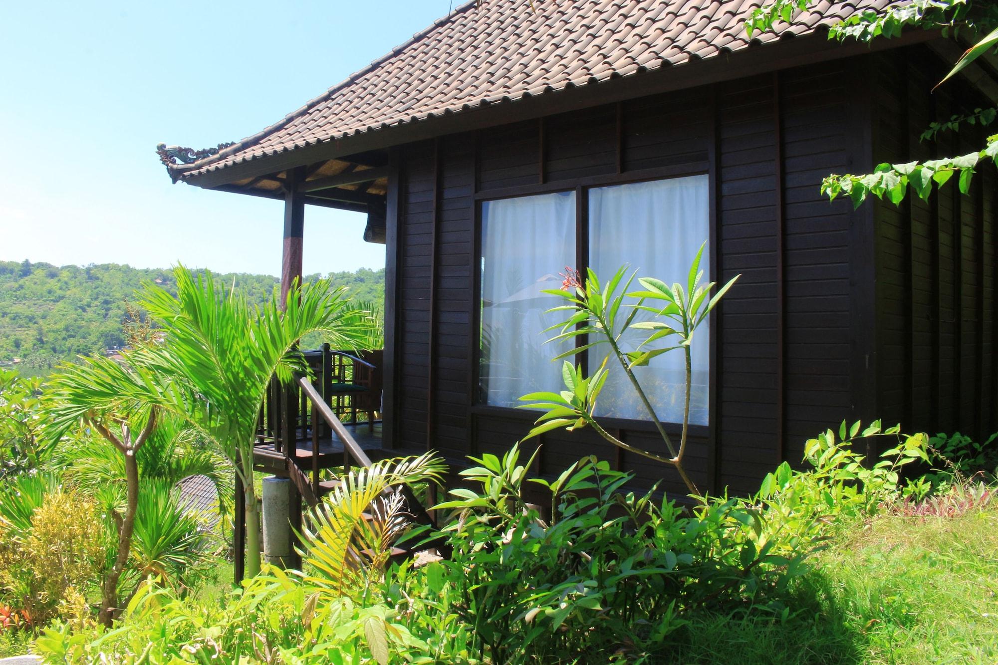Sunrise Ocean Hut's Holiday park