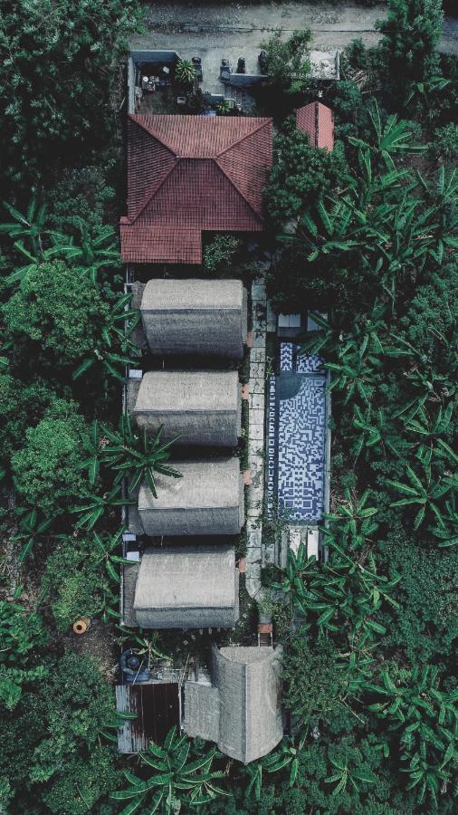Tempat Tidur & Sarapan Honeybee Huts Nusa Lembongan (Bali)