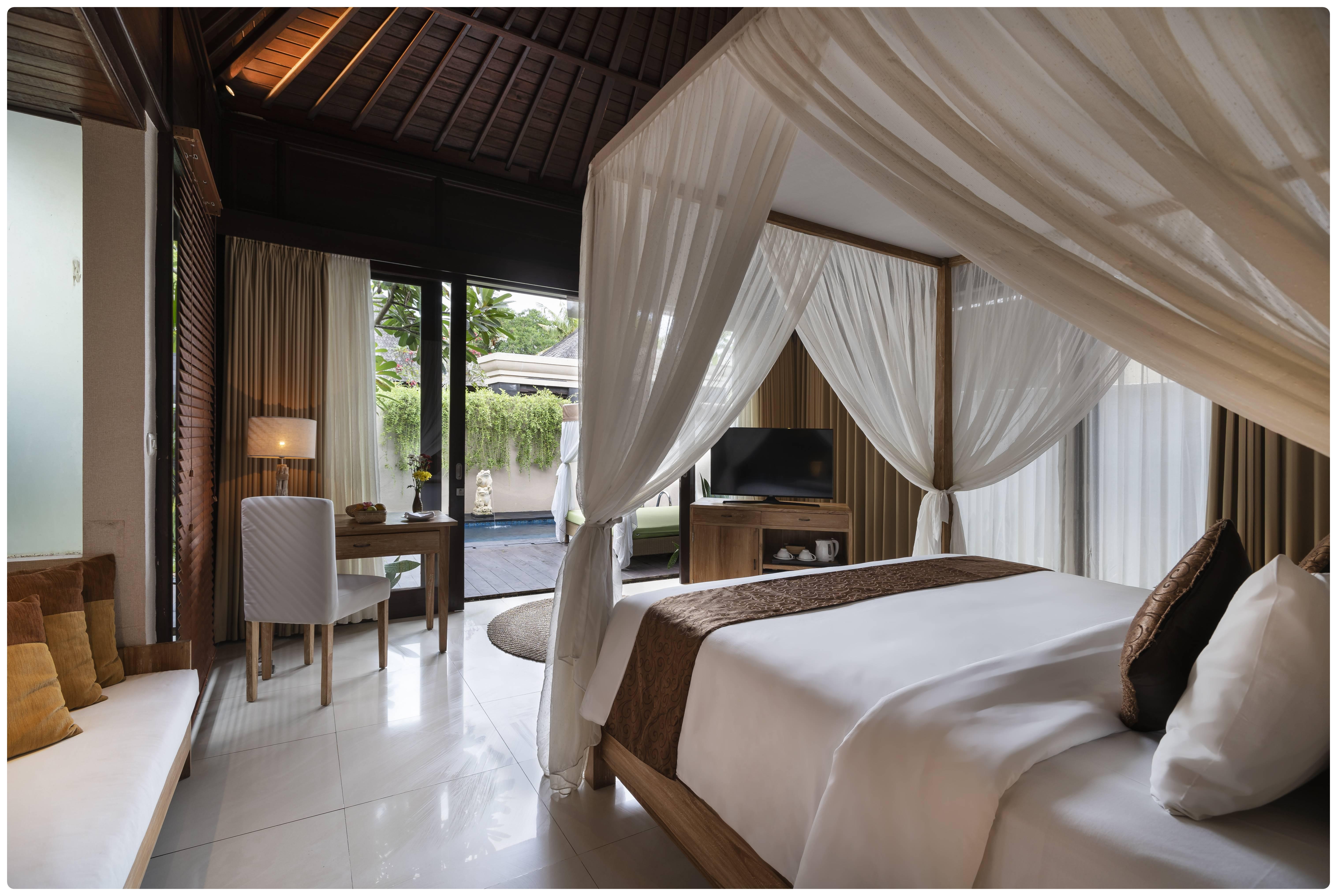 D'nusa Club And Hotel 4*