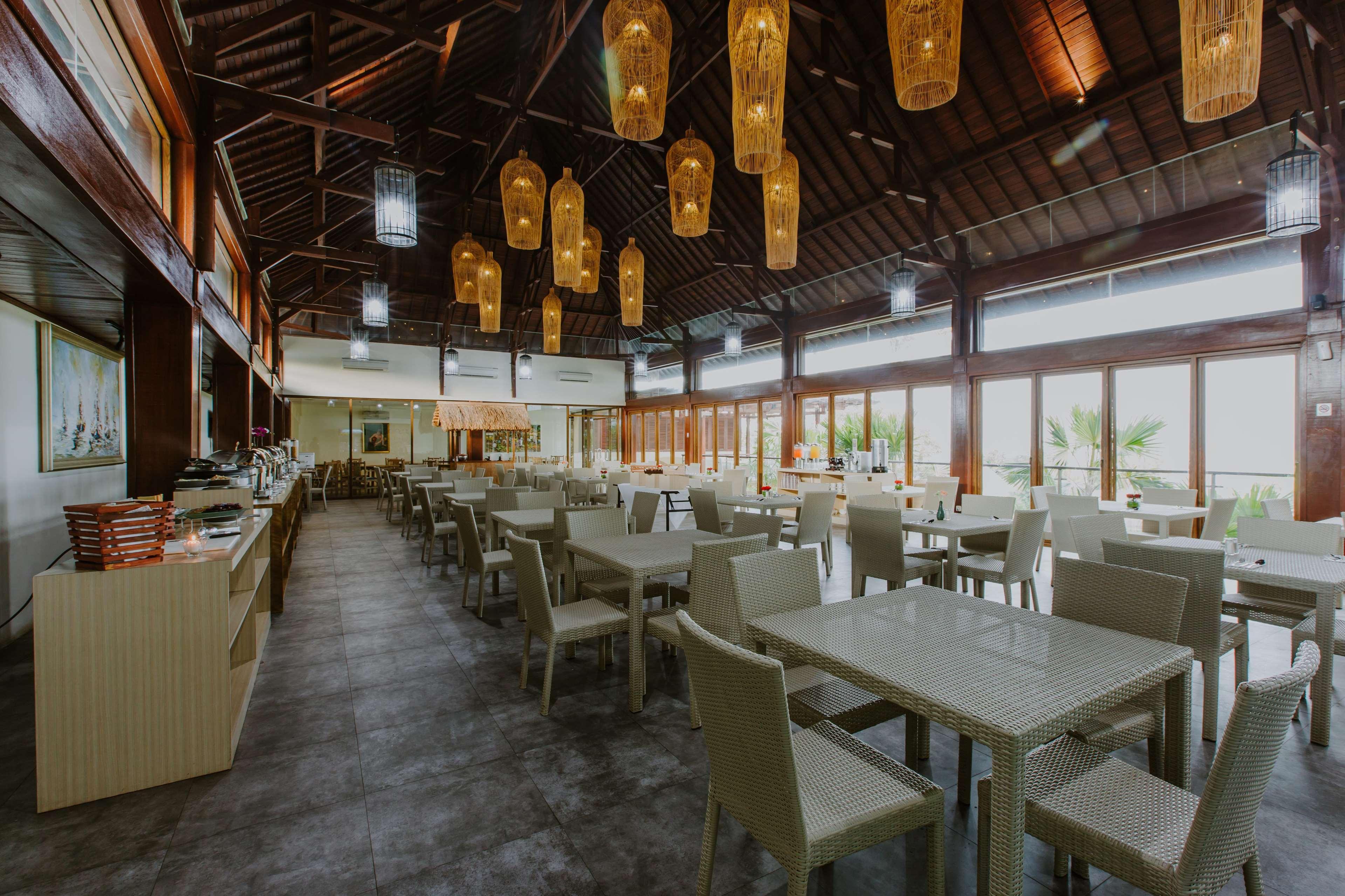 D'nusa Club And 4*