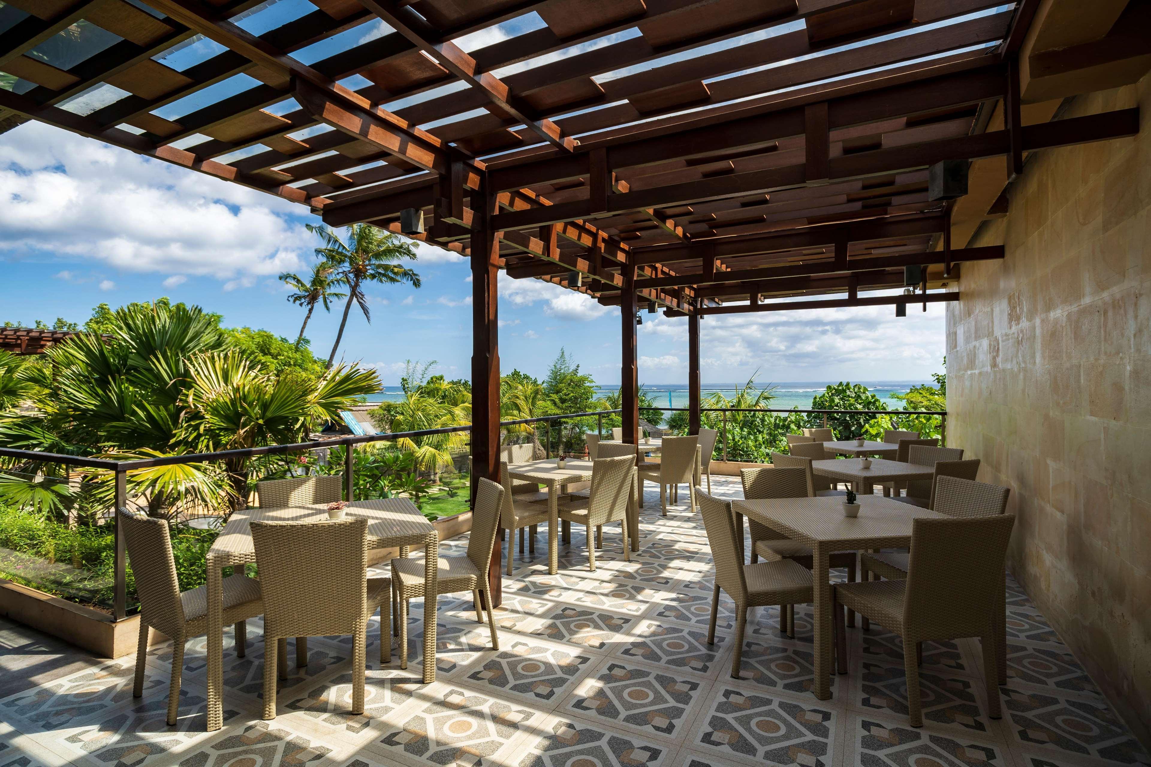 Hotel D'nusa Club And 4*