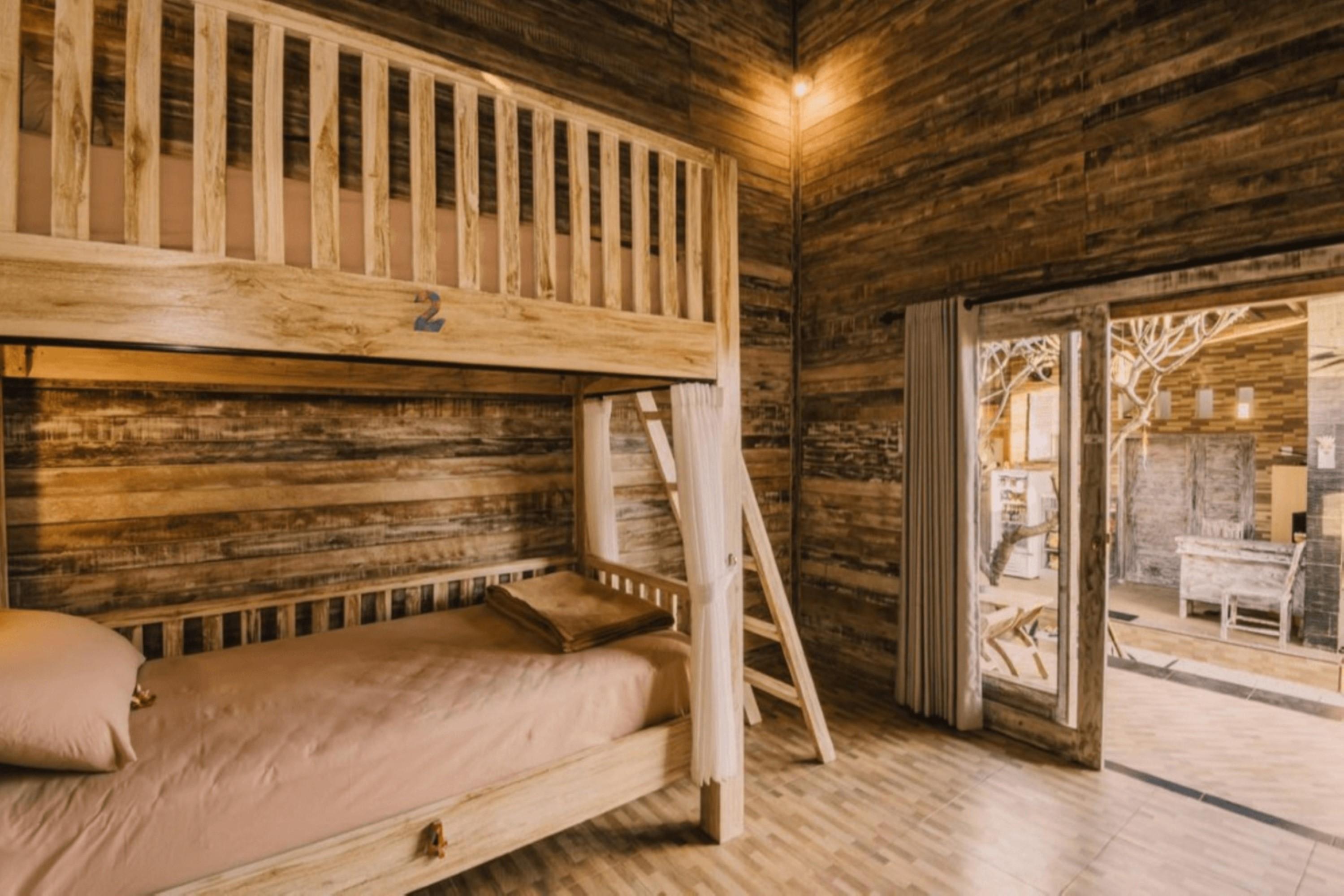 Pange Hostel