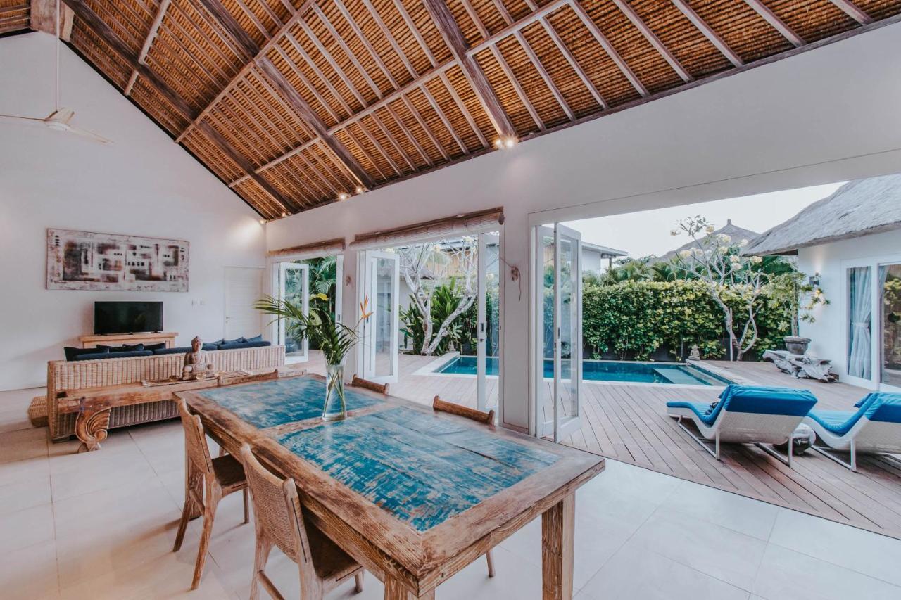 Villa Escape *