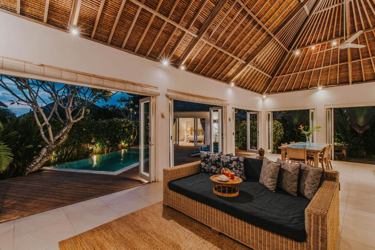 Villa Escape *