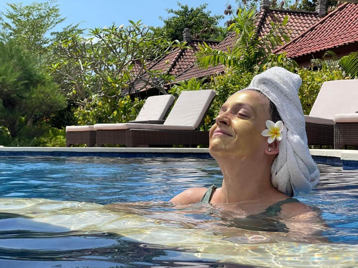 Mamamia Island Hotel 4*