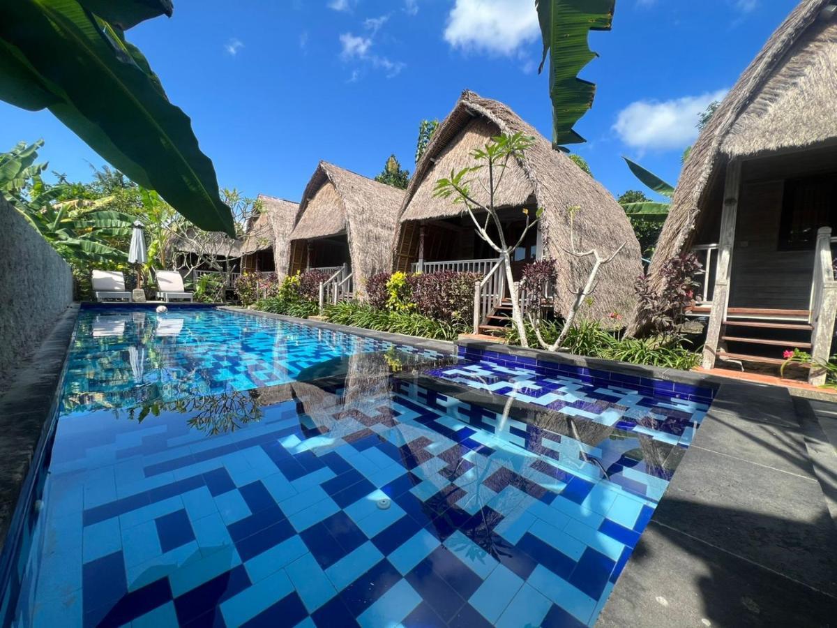 Tempat Tidur & Sarapan Honeybee Huts *