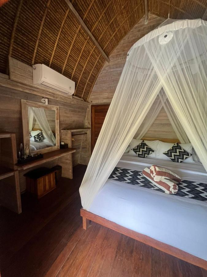 Honeybee Huts * Nusa Lembongan (Bali)