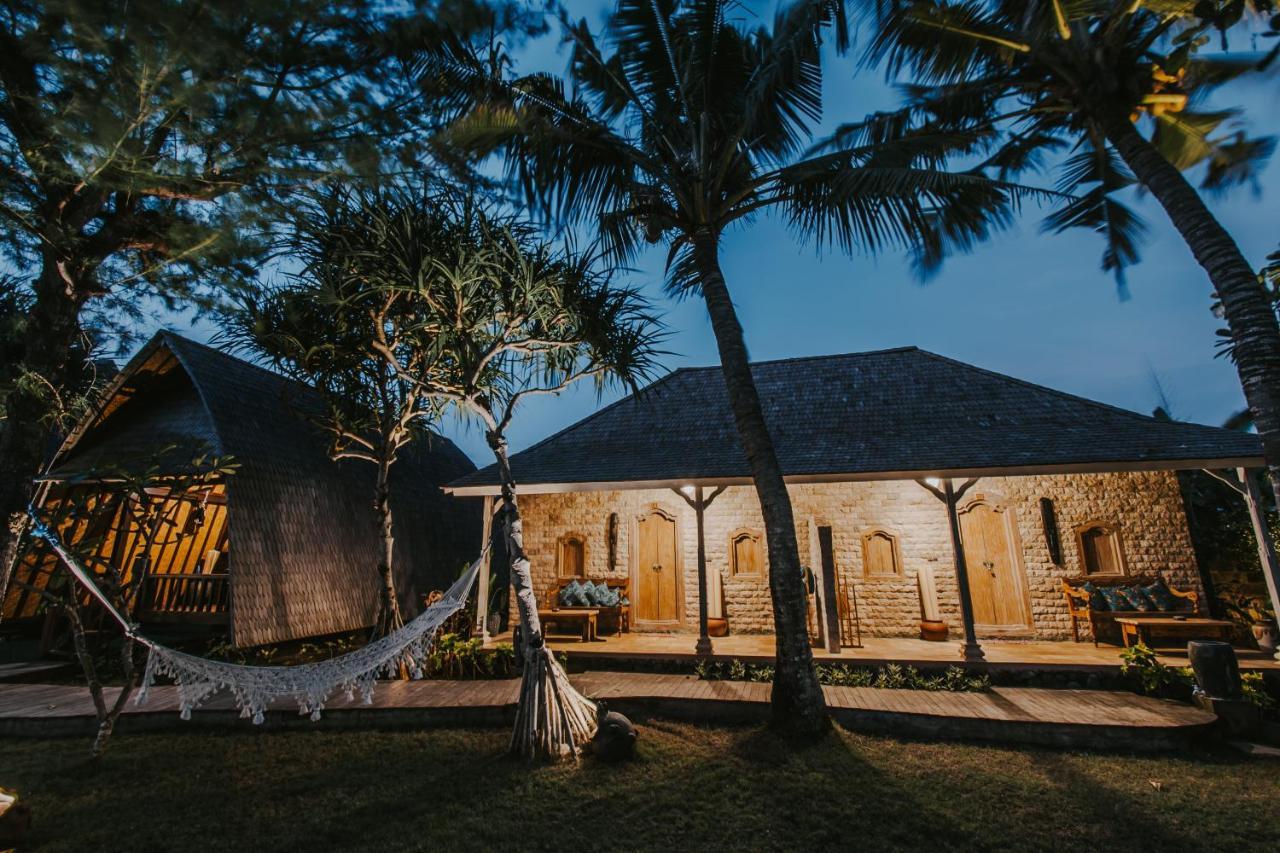 Resor Dream Huts