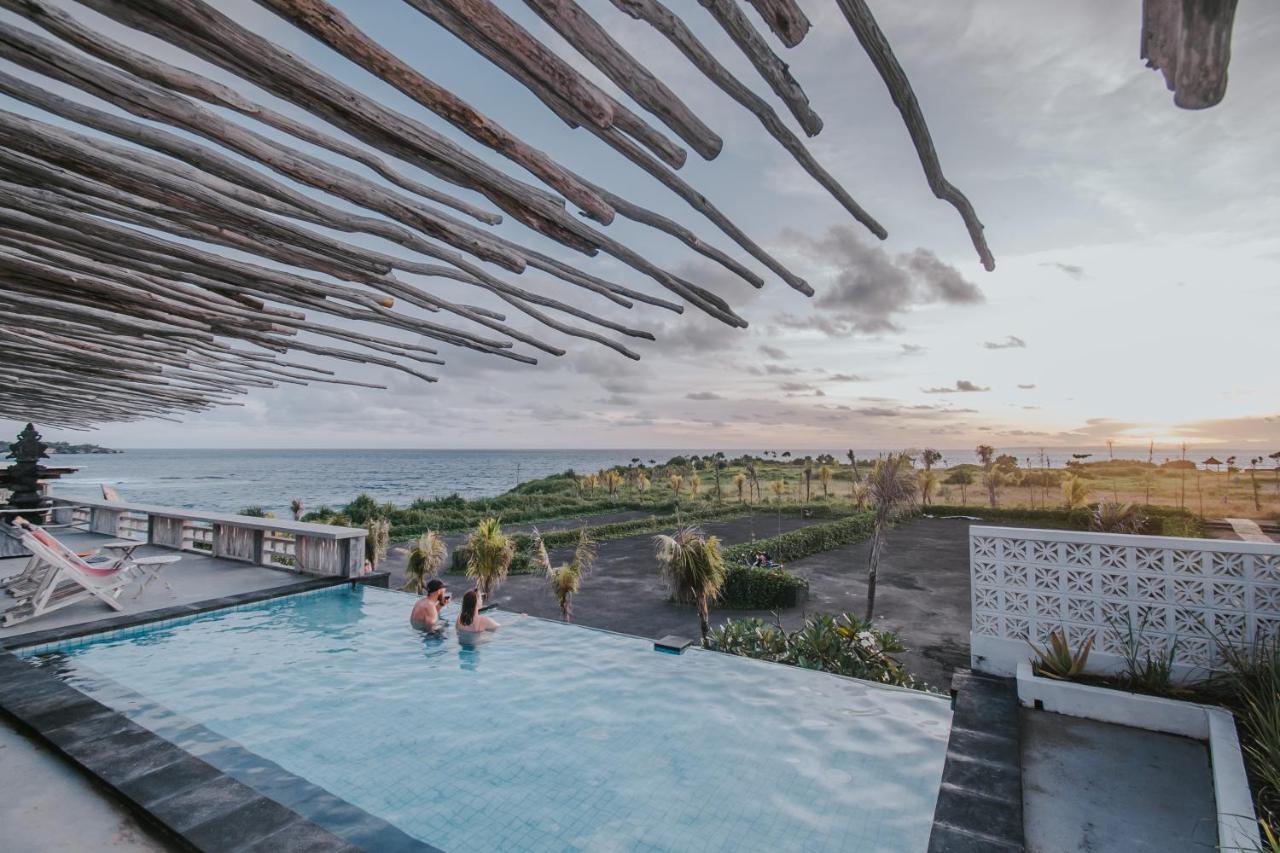 Dream Huts Resor