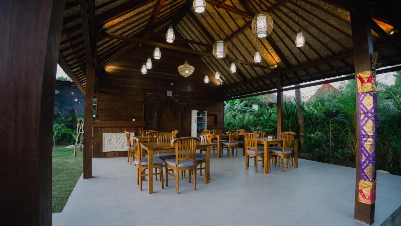 Sunset Star Huts Guest house