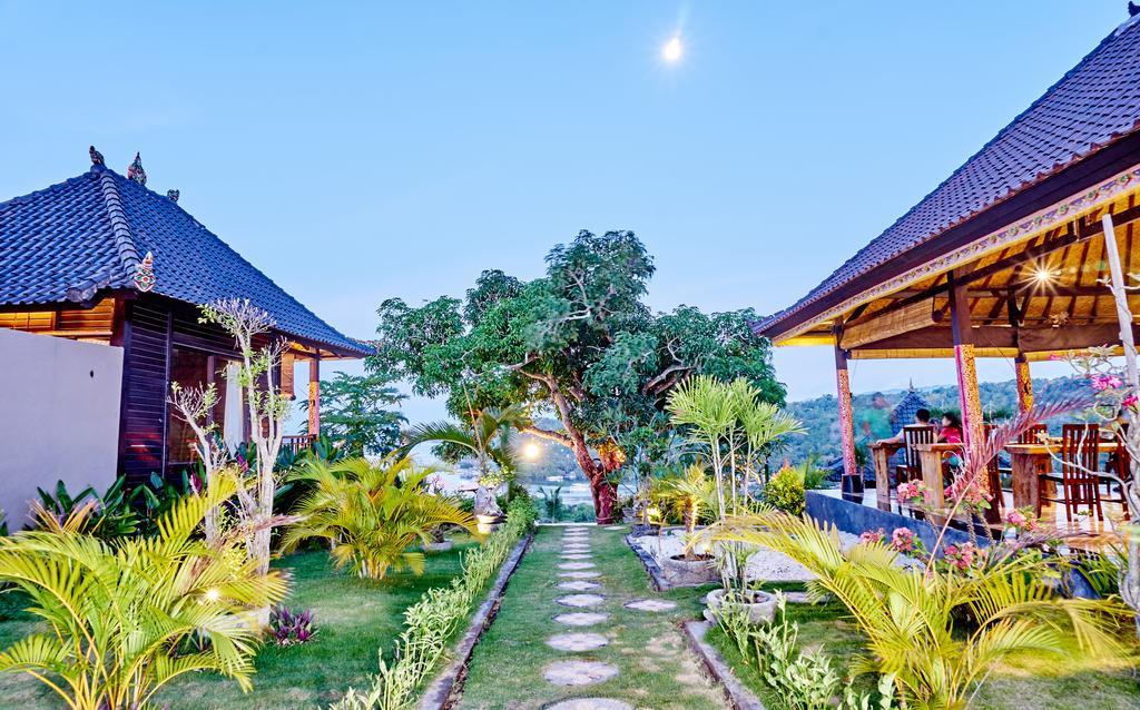 Holiday park Sunrise Ocean Hut's Nusa Lembongan (Bali)