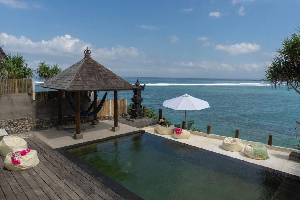 Cemara On Nusa Ceningan Serene Ocean Sunrise Sunset Views