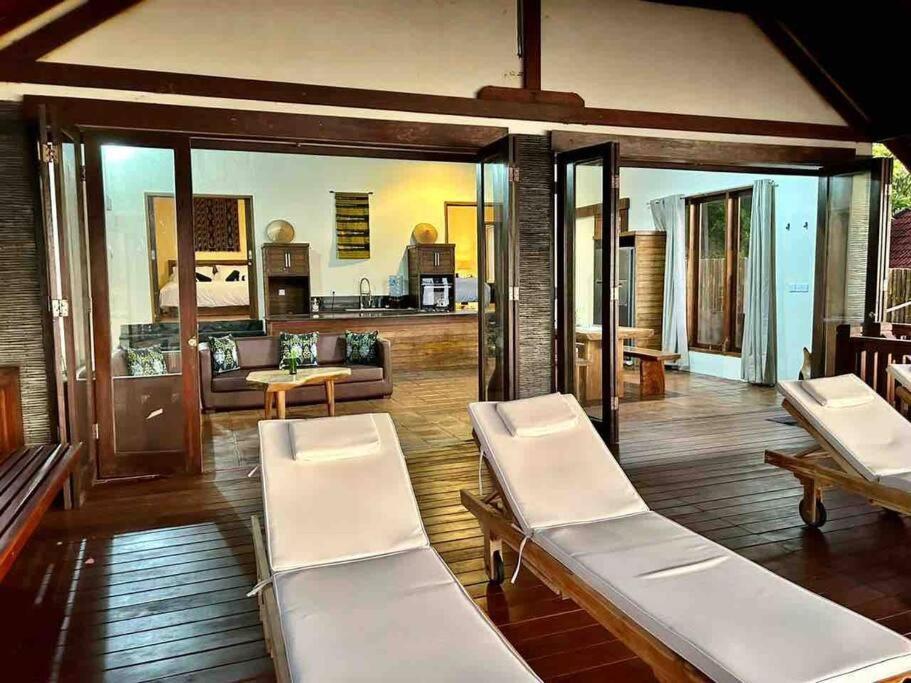 Villa Cemara On Nusa Ceningan Serene Ocean Sunrise Sunset Views Nusa Lembongan (Bali)