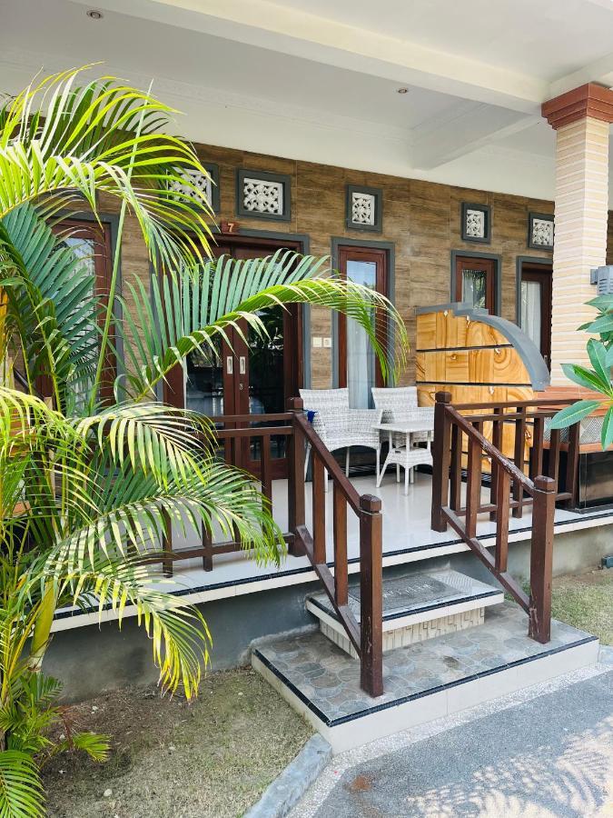 Wisma tamu Kastapar Bridge Lembongan 3*