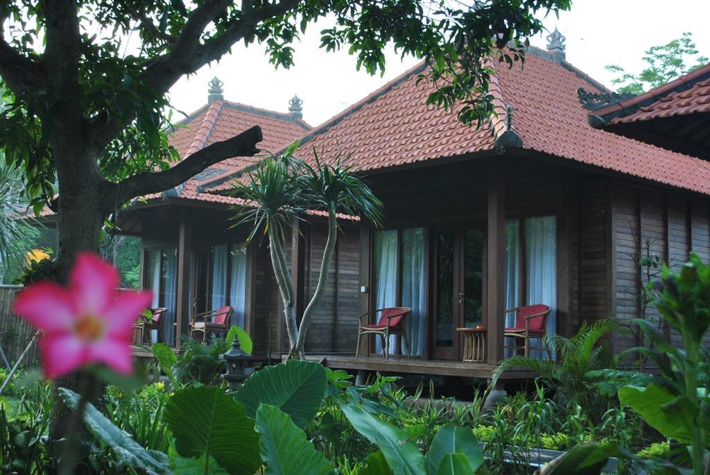 Taman liburan Kencana Garden