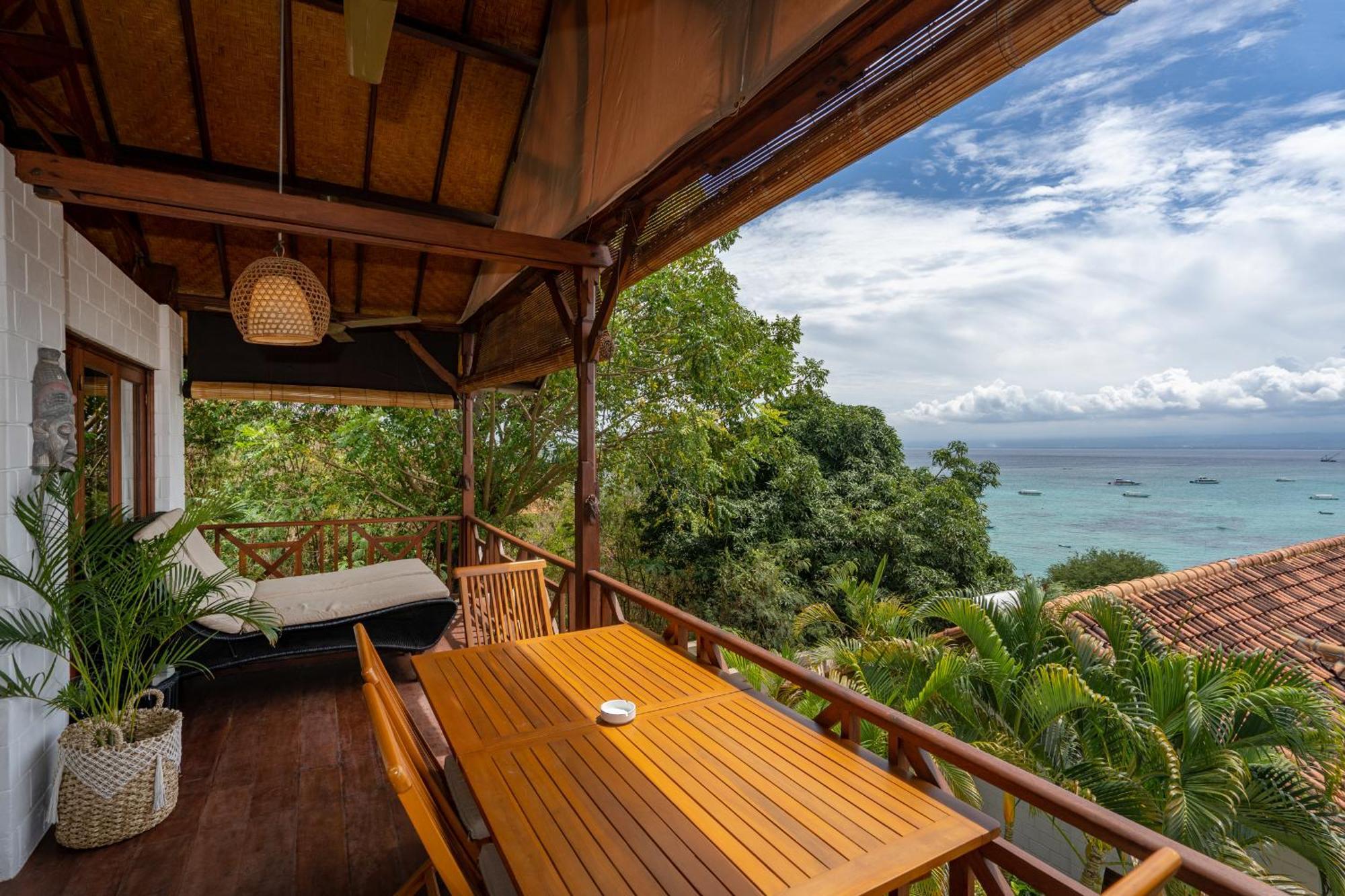 Island Nusa Lembongan (Bali)