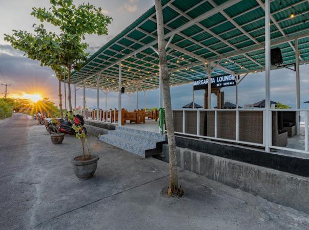 Hotel Nusa Indah Onai