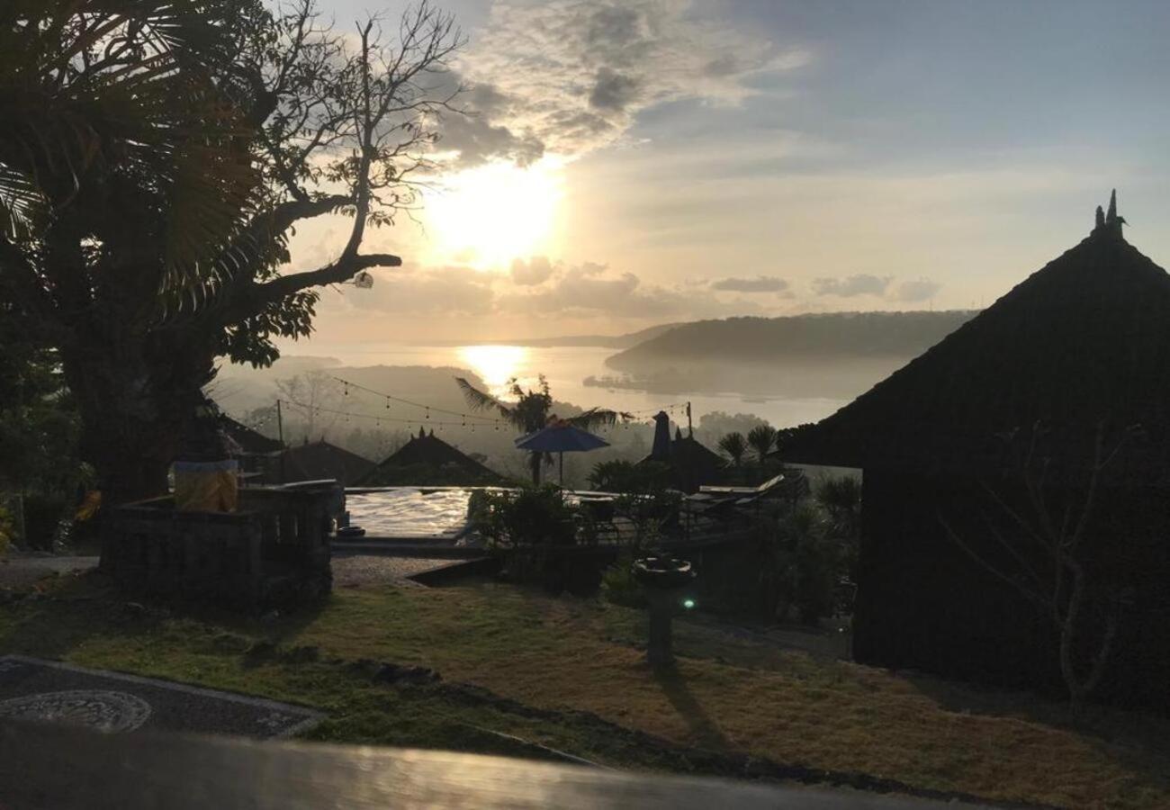 Sunrise Ocean Hut's Holiday park Nusa Lembongan (Bali)