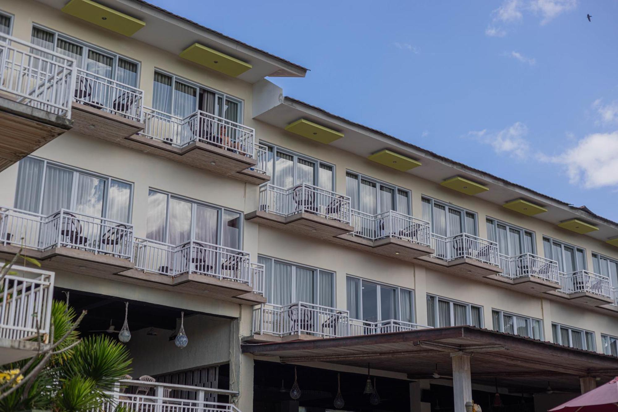 The Tanis Nusa Resort 4*