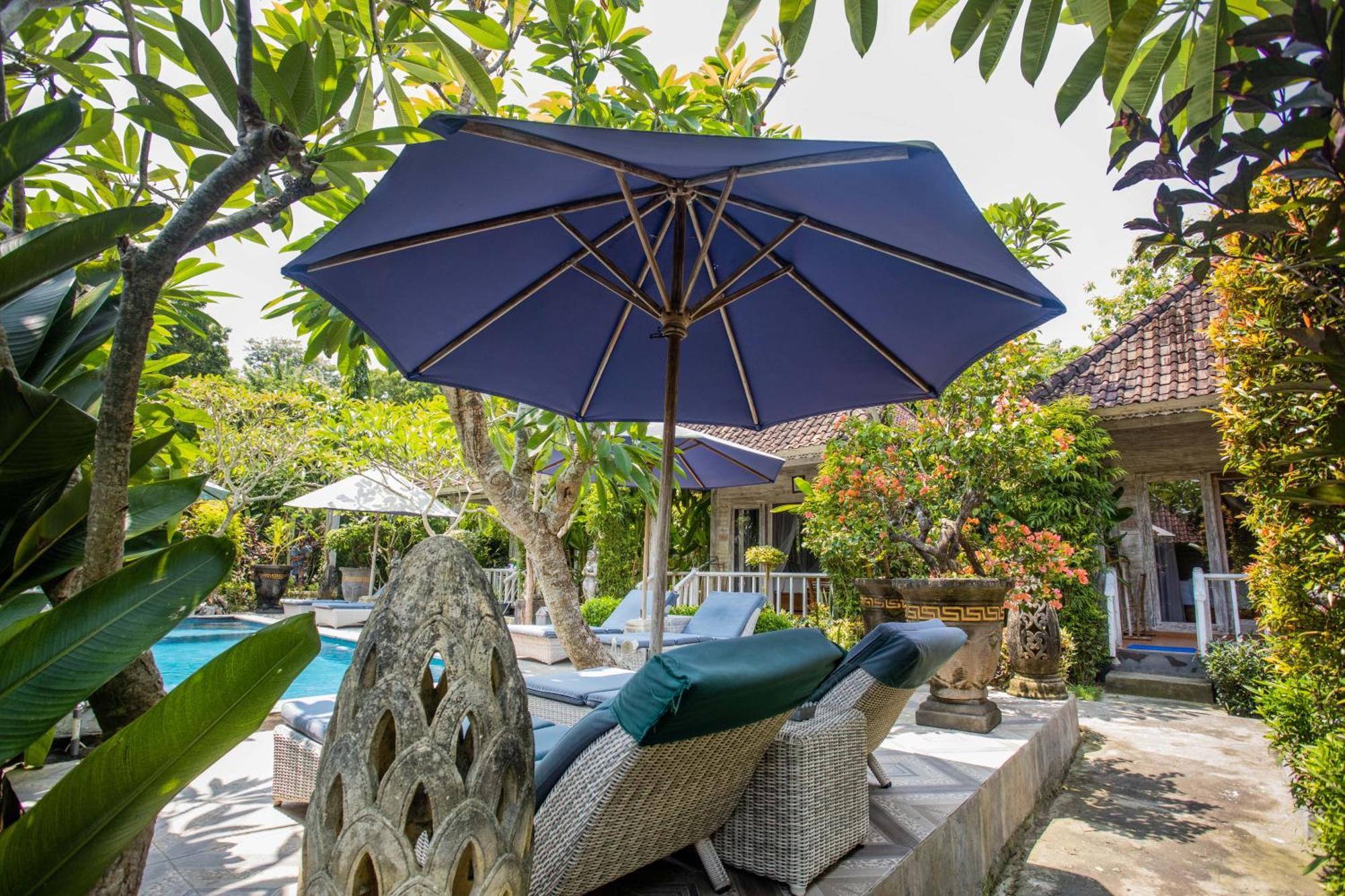 221 Garden Taman liburan 3*