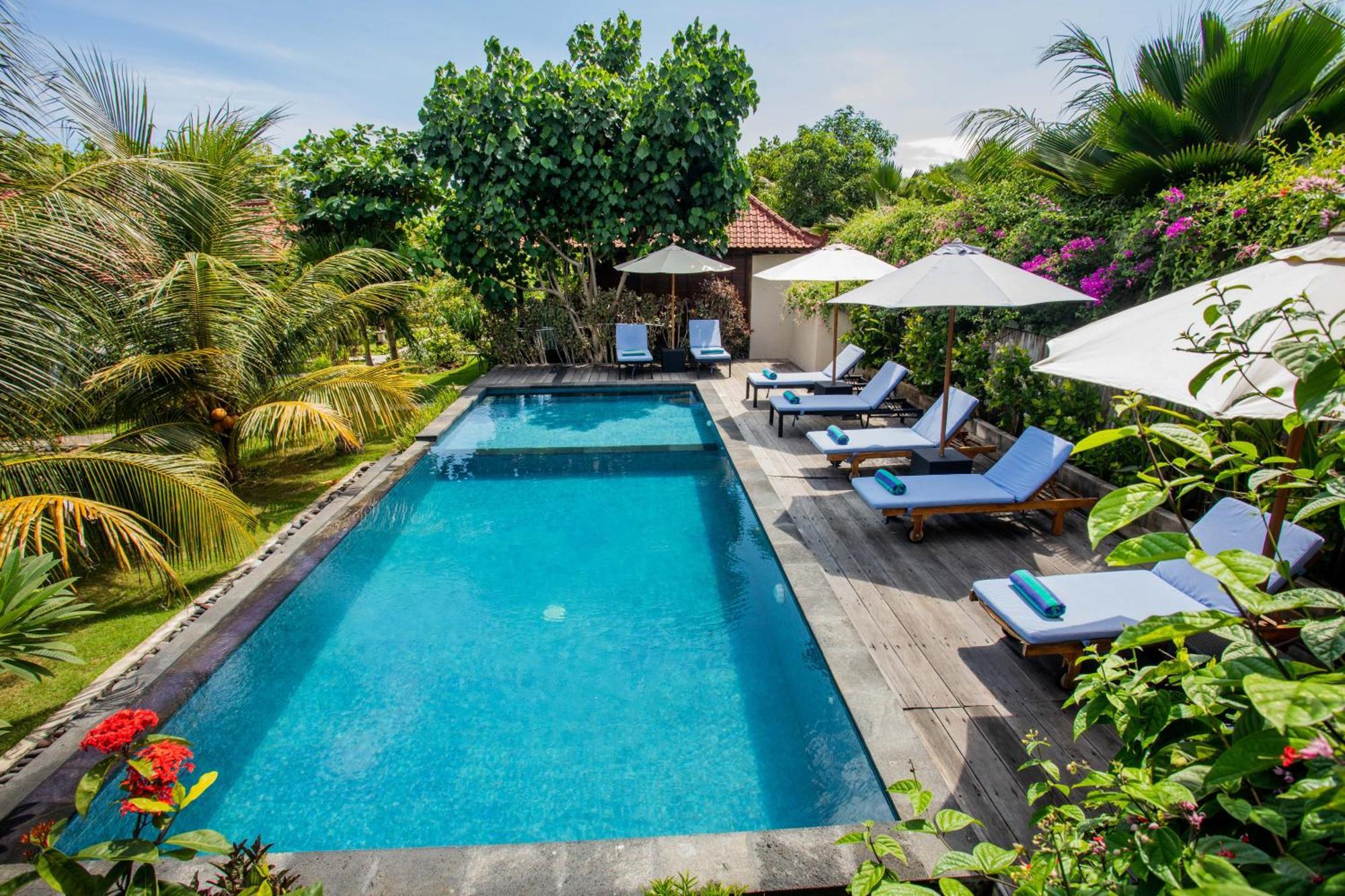 The Parnas Hotel 3*