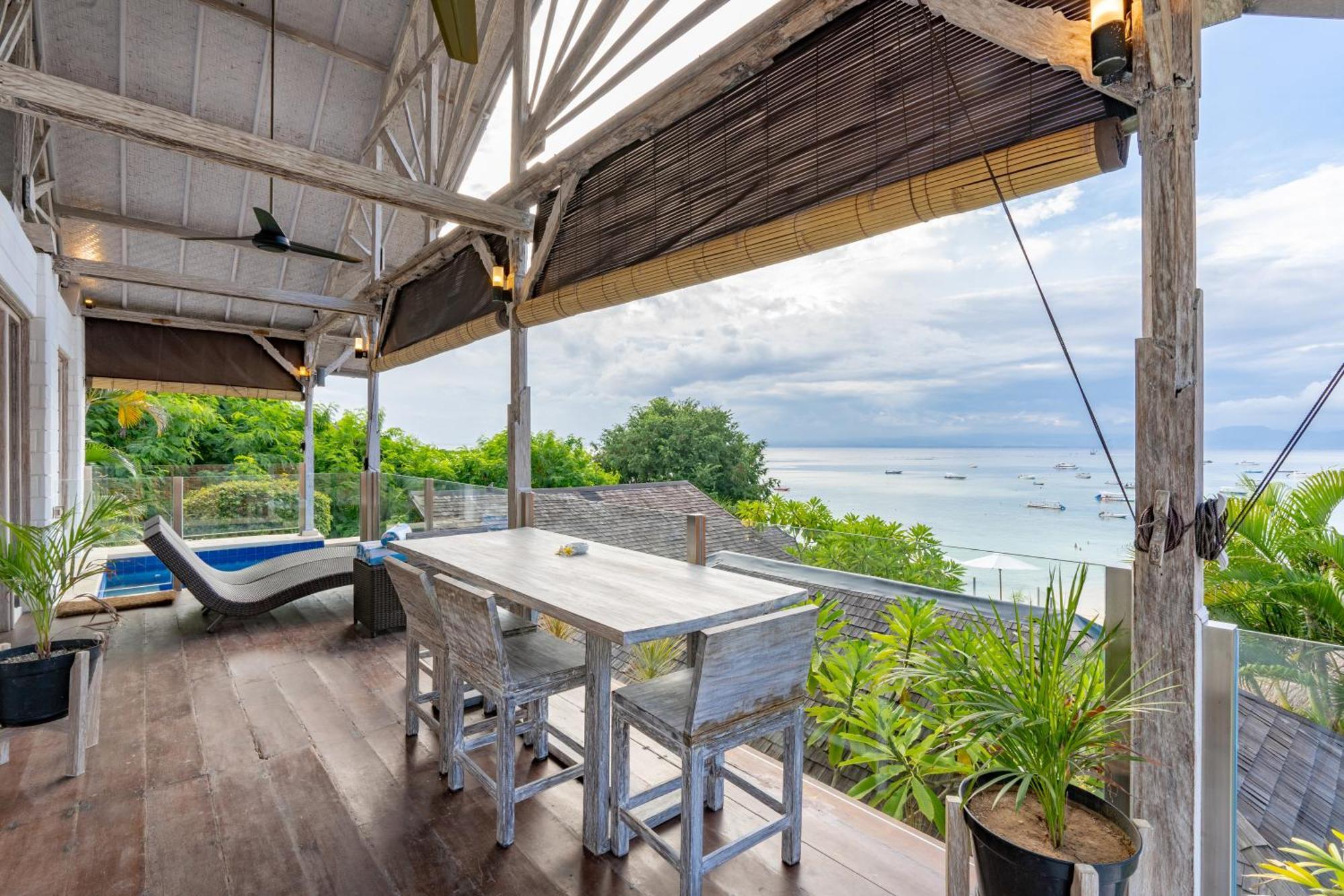 Villa Island
