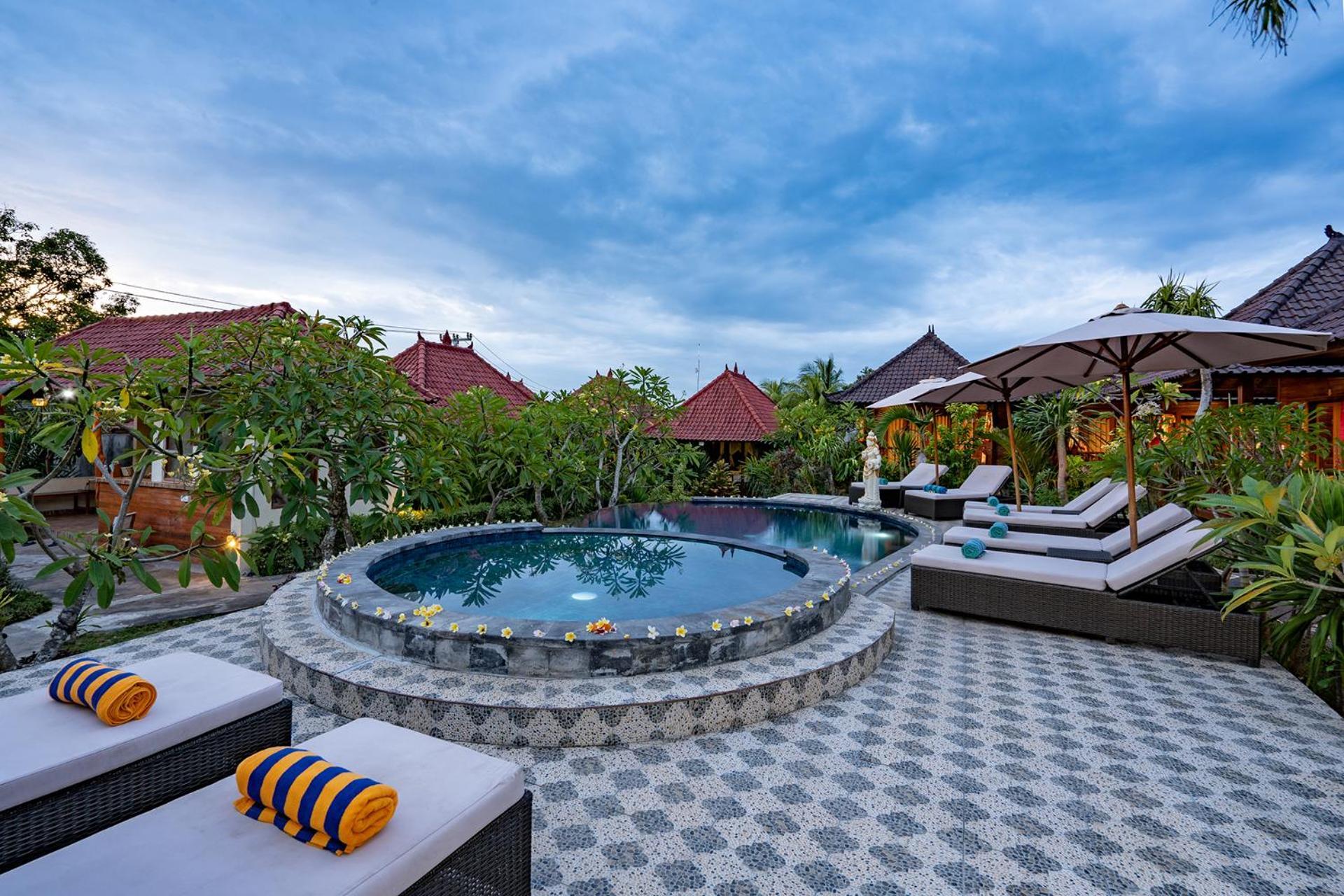 Karang Mas 3* Nusa Lembongan (Bali)