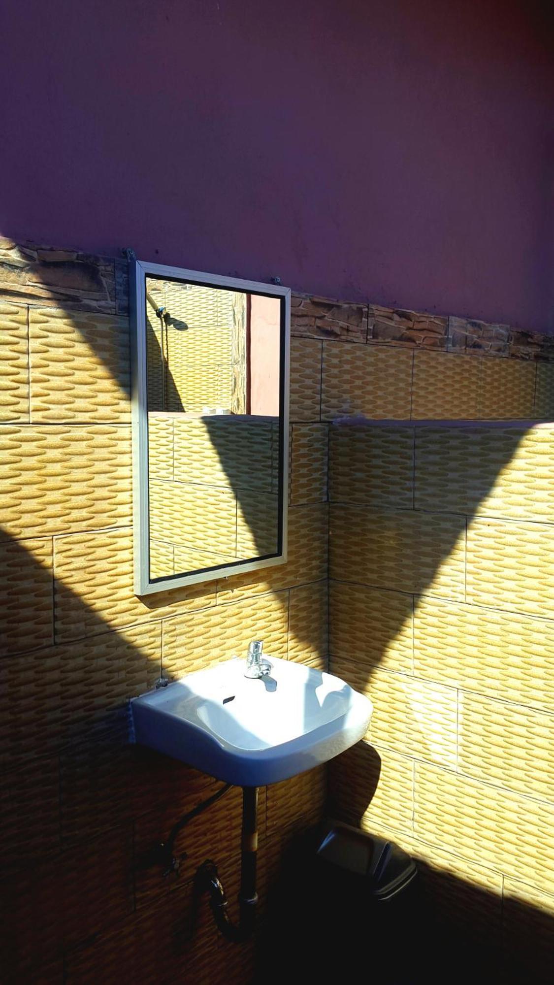 Guest house Kubu Sunset