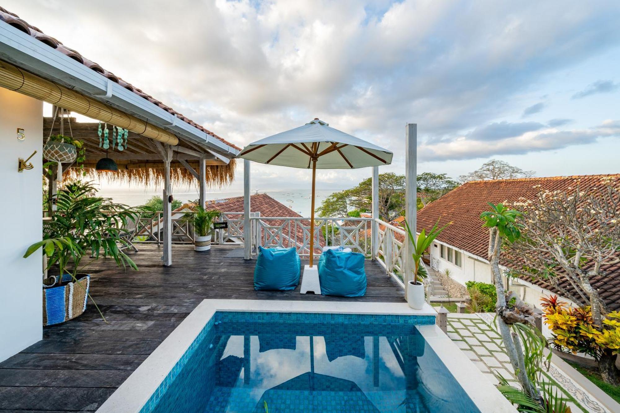 Villa Island *
