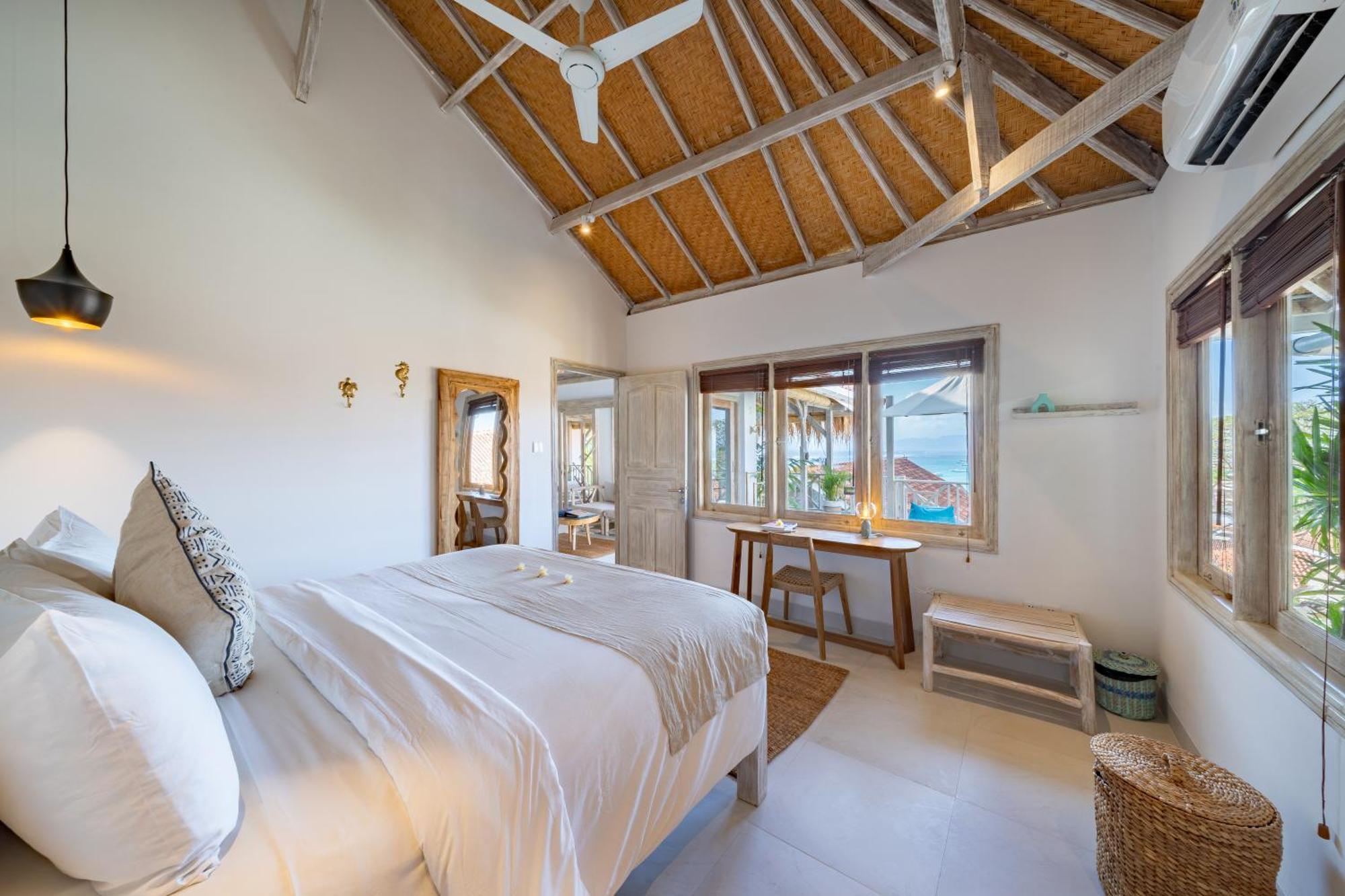Villa Island *