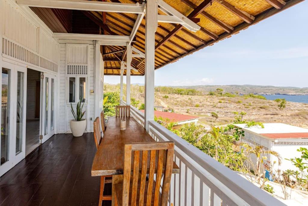 Villa Wandana - Panoramic Ocean & Sunset Views *